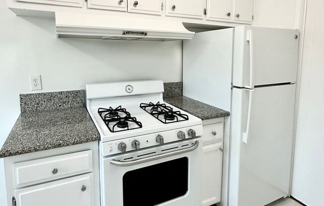 Studio, 1 bath, $1,790, Unit 26