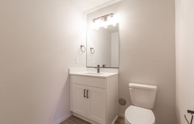 2 beds, 1.5 baths, 921 sqft, $1,795, Unit 103