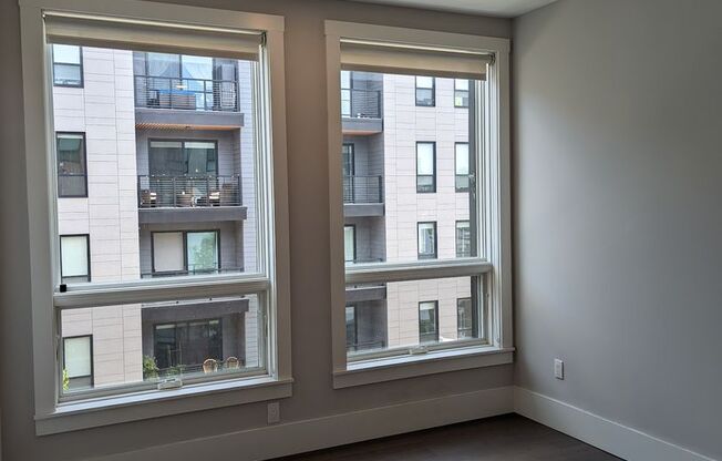 3 beds, 1 bath, 1,065 sqft, $3,800, Unit 202