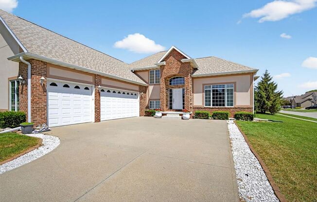 Spacious 5-Bed Walkout Home with Over 3,500 Sq. Ft. of Living Space