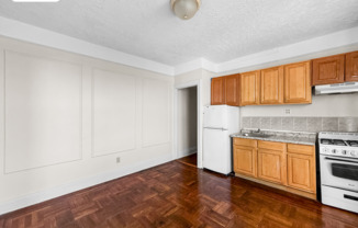 1 bed, 1 bath, $1,600, Unit 16