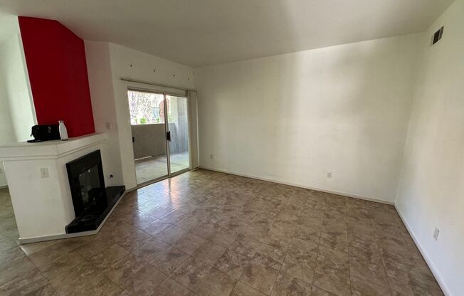 2 beds, 2 baths, $1,395, Unit 1101