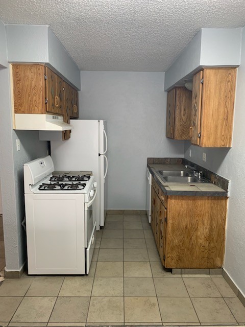 Afforadable 1 Bedroom Condo- Ready for new tenants- 76116