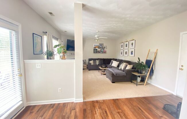 NICE 4 BD/ 2.5 BATH SINGLE FAMILY HOME