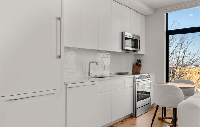 1 bed, 1 bath, 620 sqft, $3,500, Unit 507