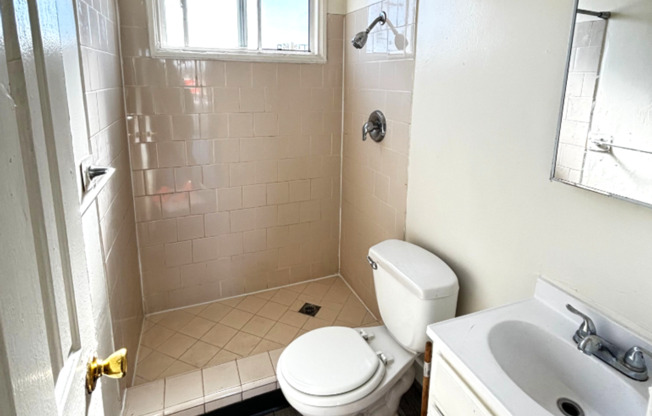 Studio, 1 bath, $1,595, Unit 9