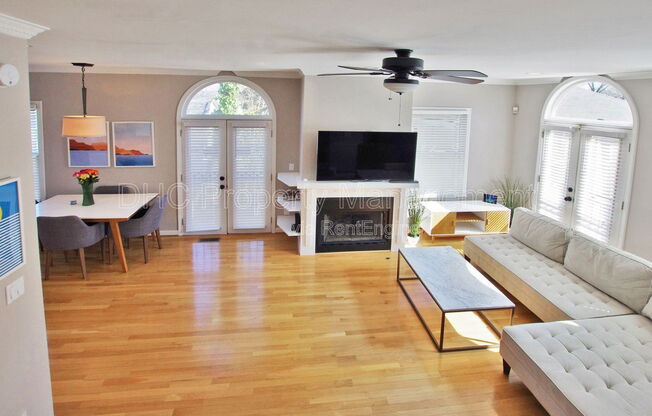 835 PIEDMONT AVE NE