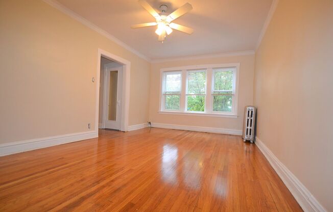 1 bed, 1 bath, 850 sqft, $1,400, Unit 5008-3