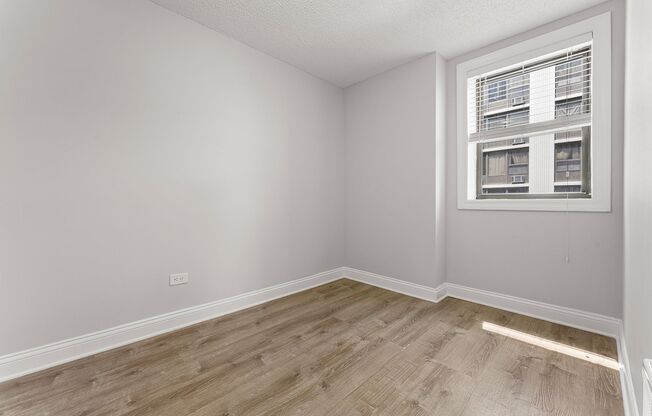 2 beds, 1 bath, 794 sqft, $2,650, Unit 901