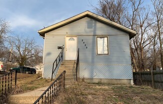 Updated and Spacious 2 Bedroom Home!