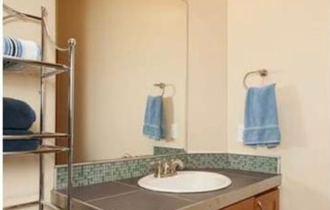 3 beds, 3.5 baths, $4,495