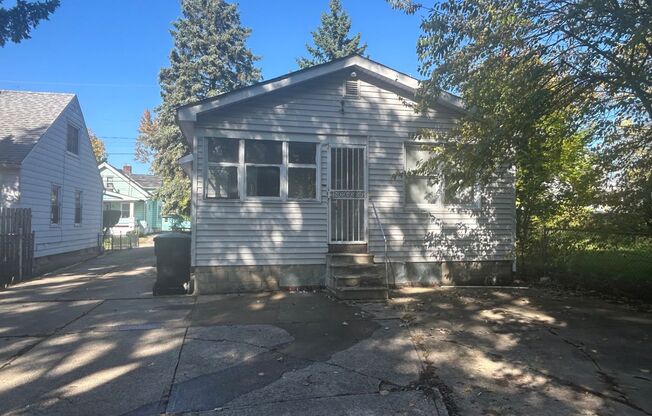 "Charming 2 Bed, 1 Bath Single Family Property:  Your Perfect Retreat Awaits!"