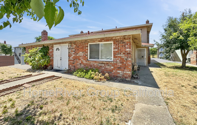 100 Nedra Ct