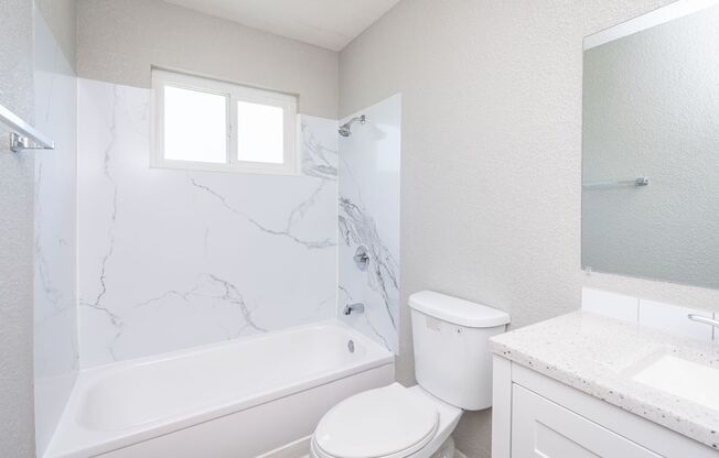 2 beds, 1 bath, 880 sqft, $1,450, Unit 96-4