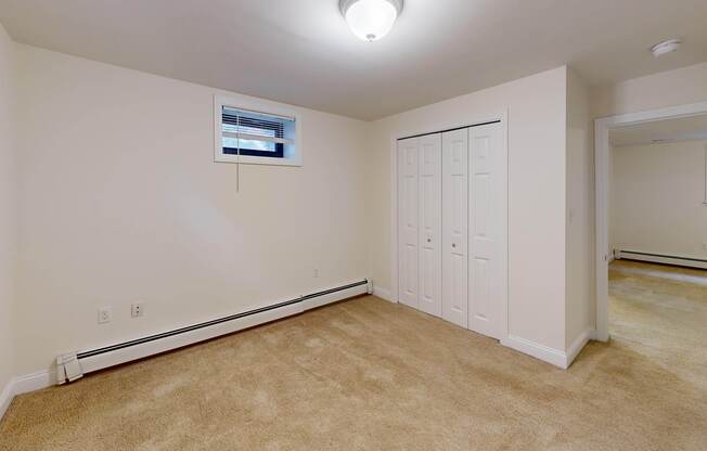 1 bed, 1 bath, 700 sqft, $2,695