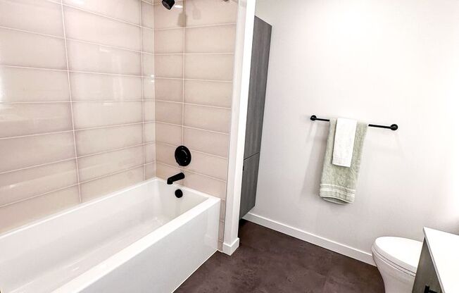 2 beds, 2 baths, 974 sqft, $5,995, Unit 301