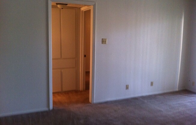 1 bed, 1 bath, 630 sqft, $790, Unit *134