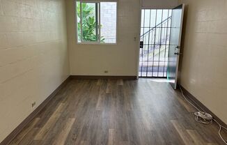 Kapalama - 2 Bdrm/1 Bath/1 Prkg - $1,600