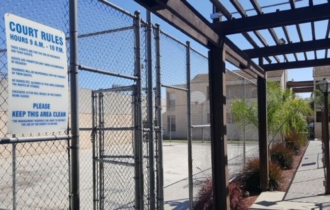 2 beds, 2 baths, 836 sqft, $2,400, Unit 262