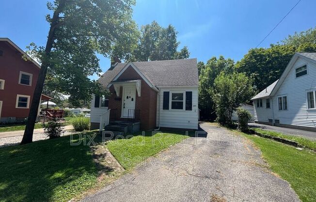 112 CLIFF ST