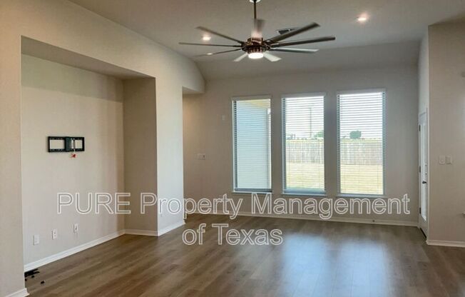 124 WESTFIELD ST