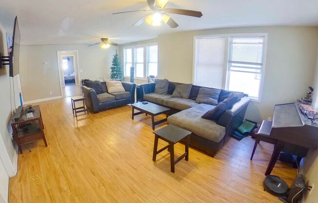 3D Tour Available - 1.5 Blocks to Campus + Washer & Dryer + Off Street Parking + Pet Friendly! Available August 1st!