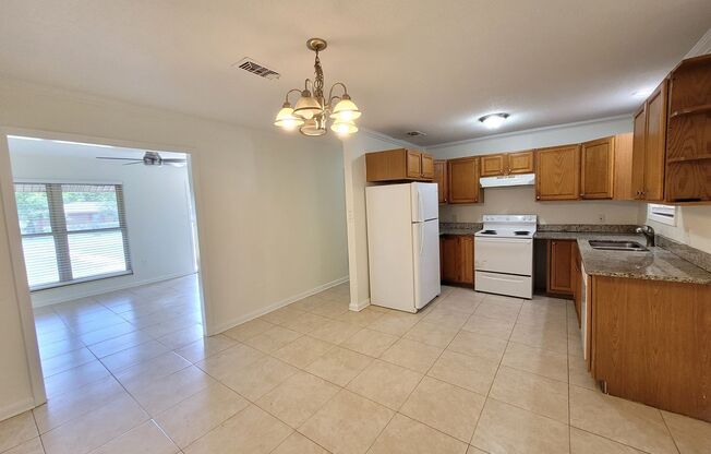 4 beds, 1.5 baths, $1,595