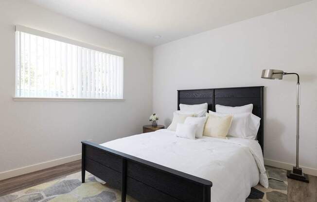 Bedroom at Santa Rosa Oaks, California, 95401