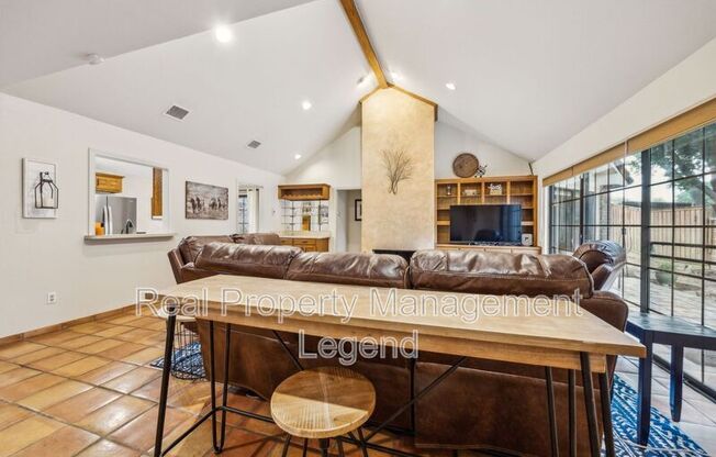 2739 SEDGEWAY LN