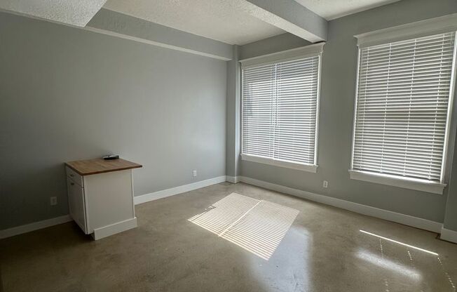 1 bed, 1 bath, 551 sqft, $1,650