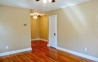 8404 Greenwood Avenue D&G PROPERTIES LLC
