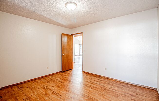 2 beds, 2 baths, $1,325