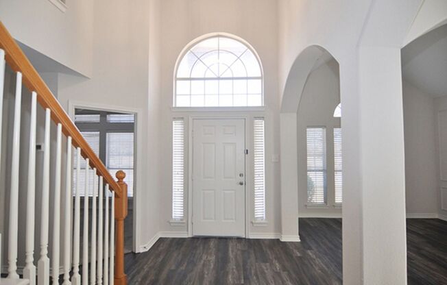 Spacious 5-3-2 in Murphy, Plano ISD!