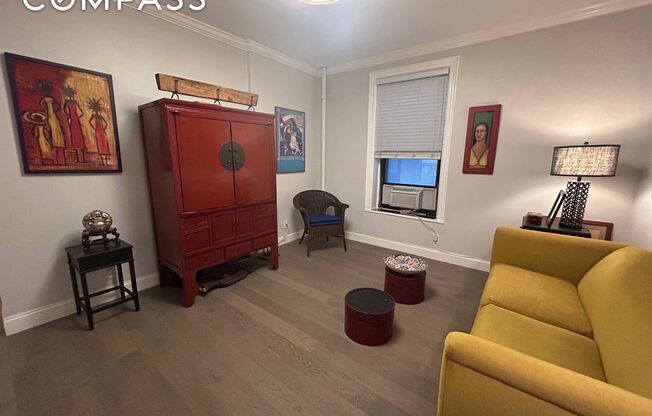 1 bed, 1 bath, $3,975, Unit 4