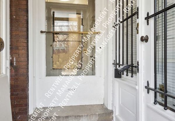 259 S 46 ST