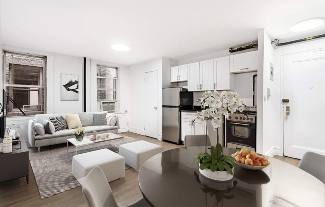 1 bed, 1 bath, $4,000, Unit 3F