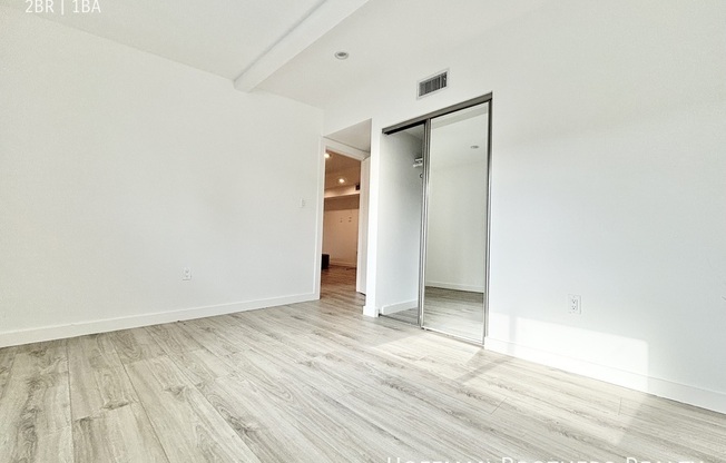 2 beds, 1 bath, $2,465