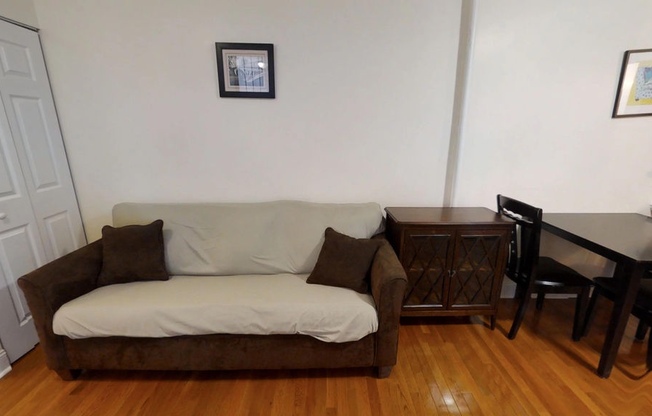 1 bed, 1 bath, $2,975, Unit 01A