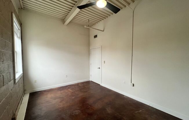 1 bed, 1 bath, 695 sqft, $1,260, Unit 3K