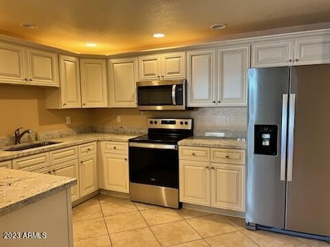 9555 E Raintree Dr