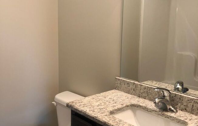 2 beds, 2 baths, 1,052 sqft, $1,045, Unit 80