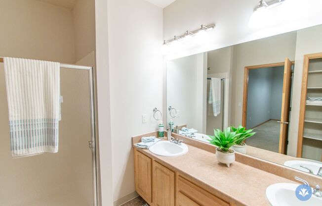 2 beds, 2 baths, 1,237 sqft, $1,450, Unit CT-32