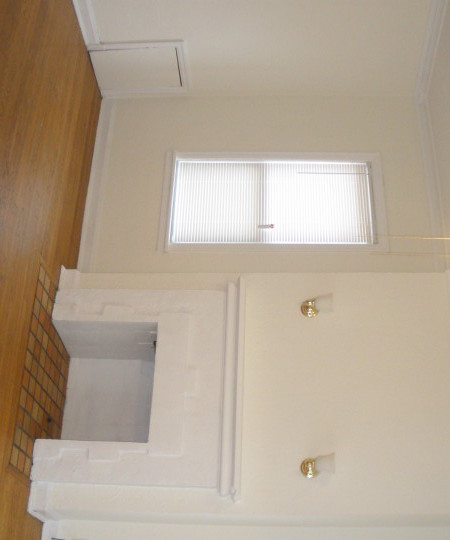 2830 Crandell Right Bldg