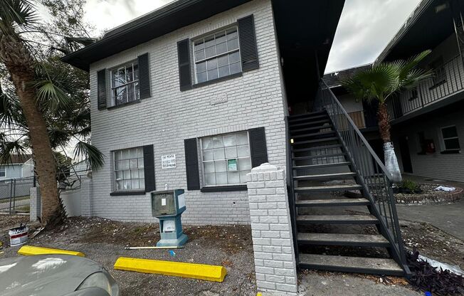 Melrose Place at N 15th