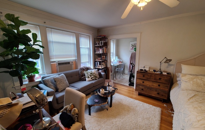 1619 Commonwealth Ave 30