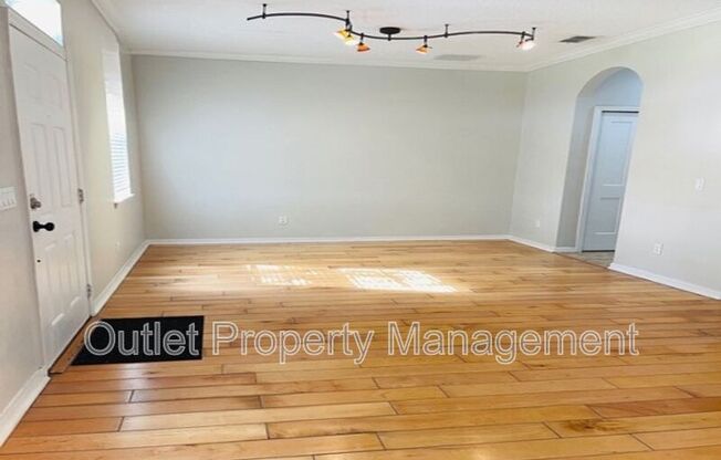 2334 VICTORIA FLS DR
