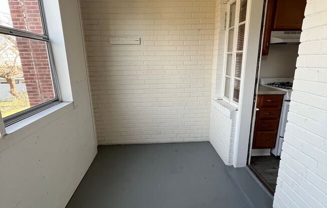 1 bed, 1 bath, 706 sqft, $1,695, Unit 410 #10