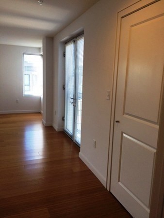 1 bed, 1 bath, 663 sqft, $3,400, Unit 510