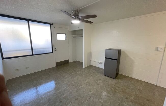 Studio, 1 bath, 210 sqft, $999, Unit 410