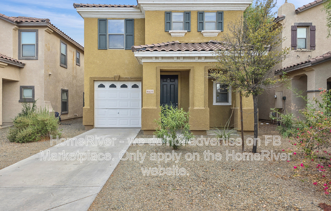 6435 W SOPHIE LN